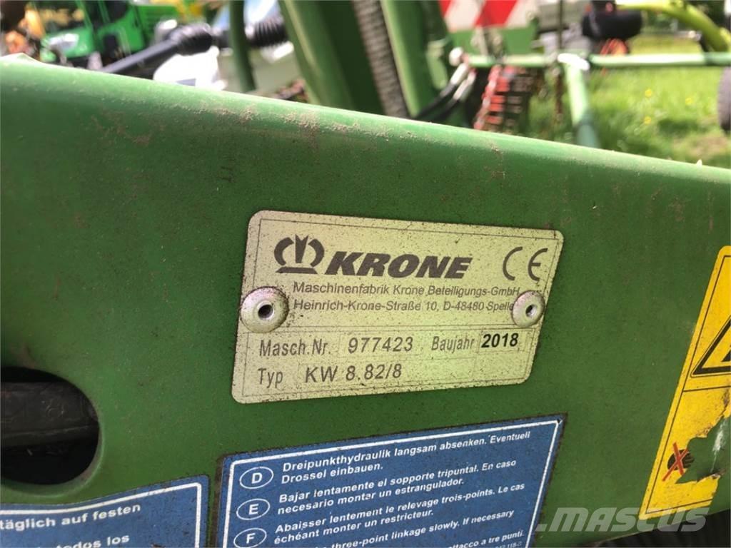 Krone KW 8.82/8 Граблі і сінозворушувачі