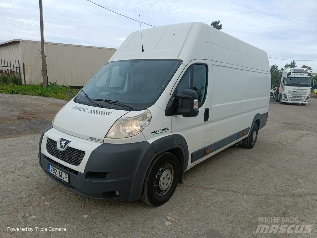 Peugeot Boxer Панельні фургони