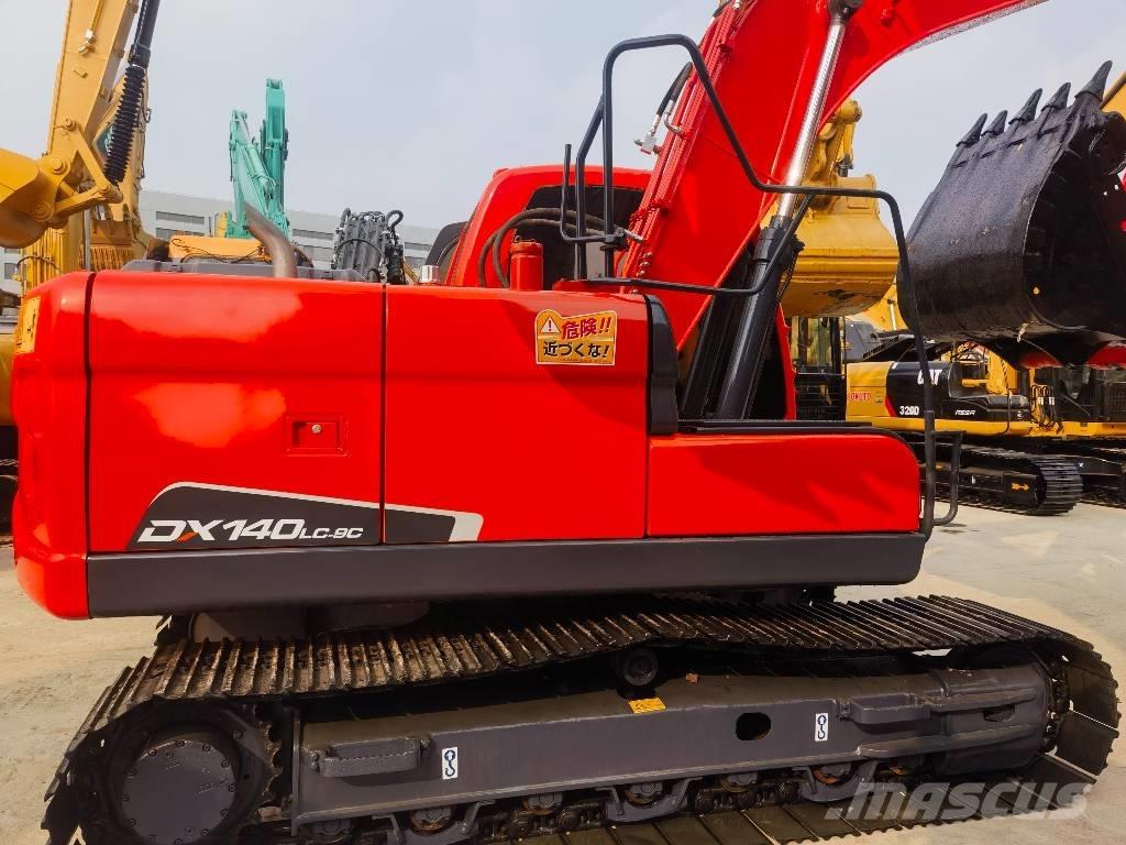 Doosan DX 140 LC-9C Гусеничні екскаватори