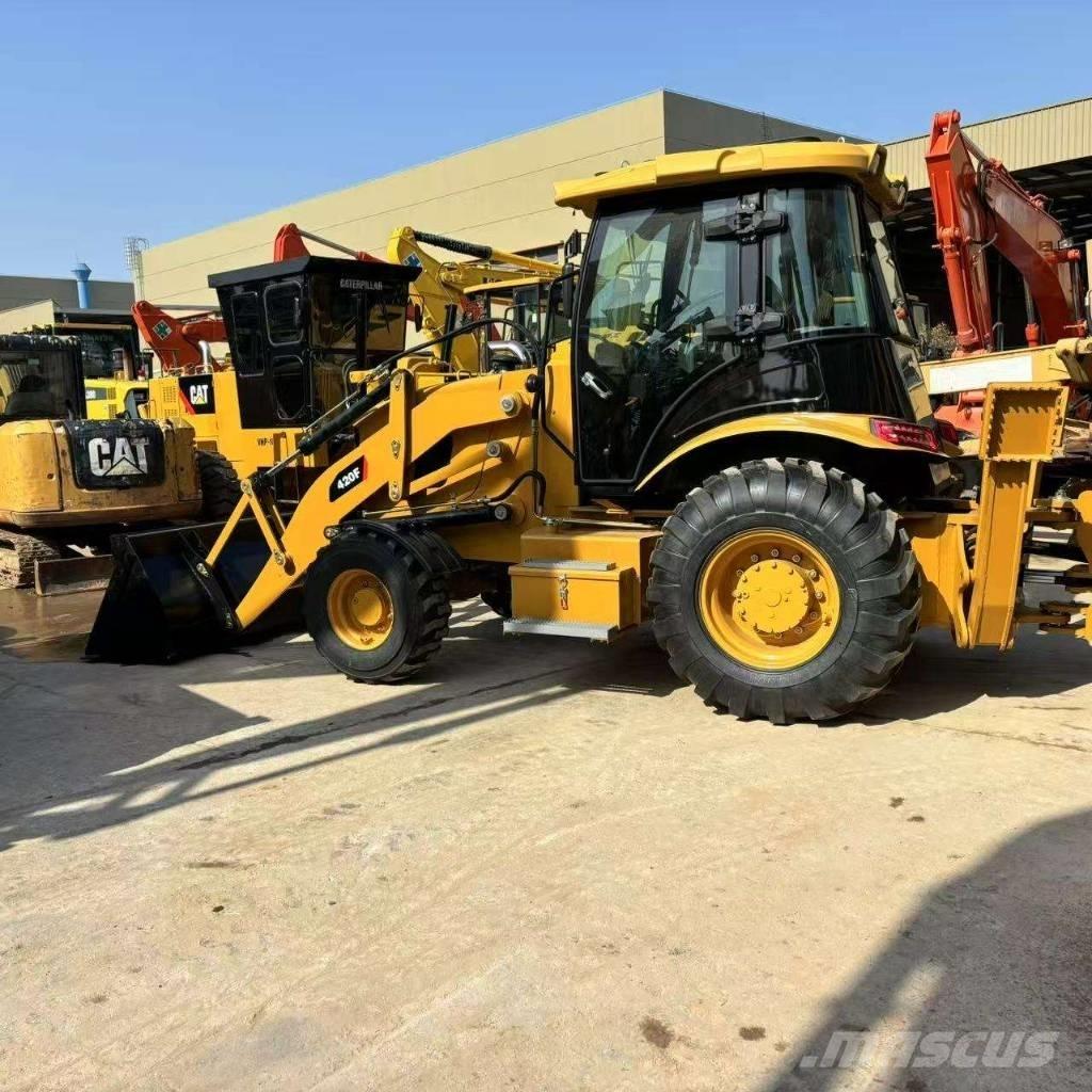 CAT 420 F Екскаватори-навантажувачі