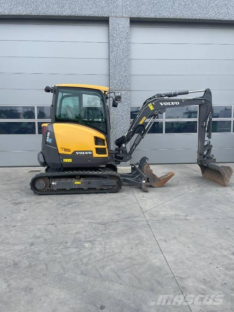 Volvo ECR 35 D Міні-екскаватори < 7т