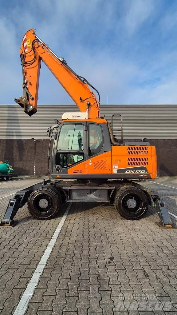 Doosan DX170W-5 Колісні екскаватори