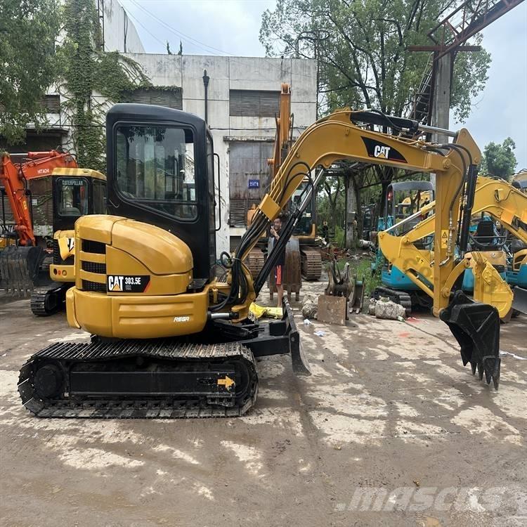 CAT 303.5 E Міні-екскаватори < 7т
