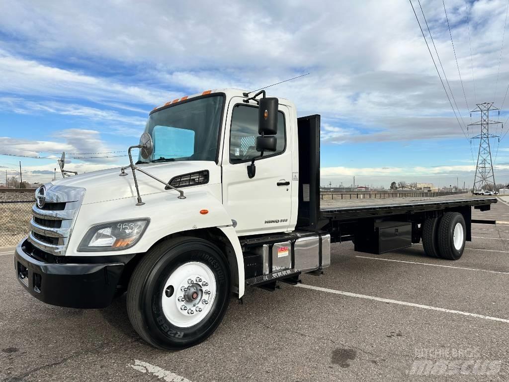 Hino 268 A Вантажівки-платформи/бокове розвантаження