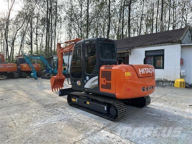 Hitachi ZX60 Гусеничні екскаватори