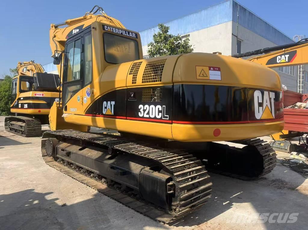 CAT 320 C L Гусеничні екскаватори