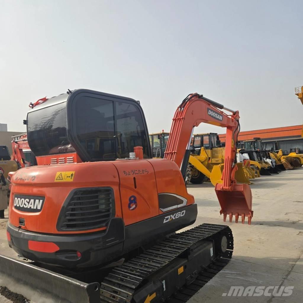 Doosan DX 60 Міні-екскаватори < 7т