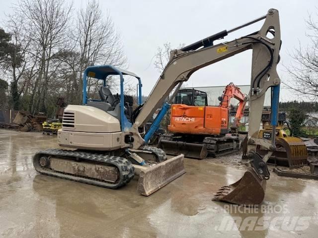 Bobcat E 50 Міні-екскаватори < 7т