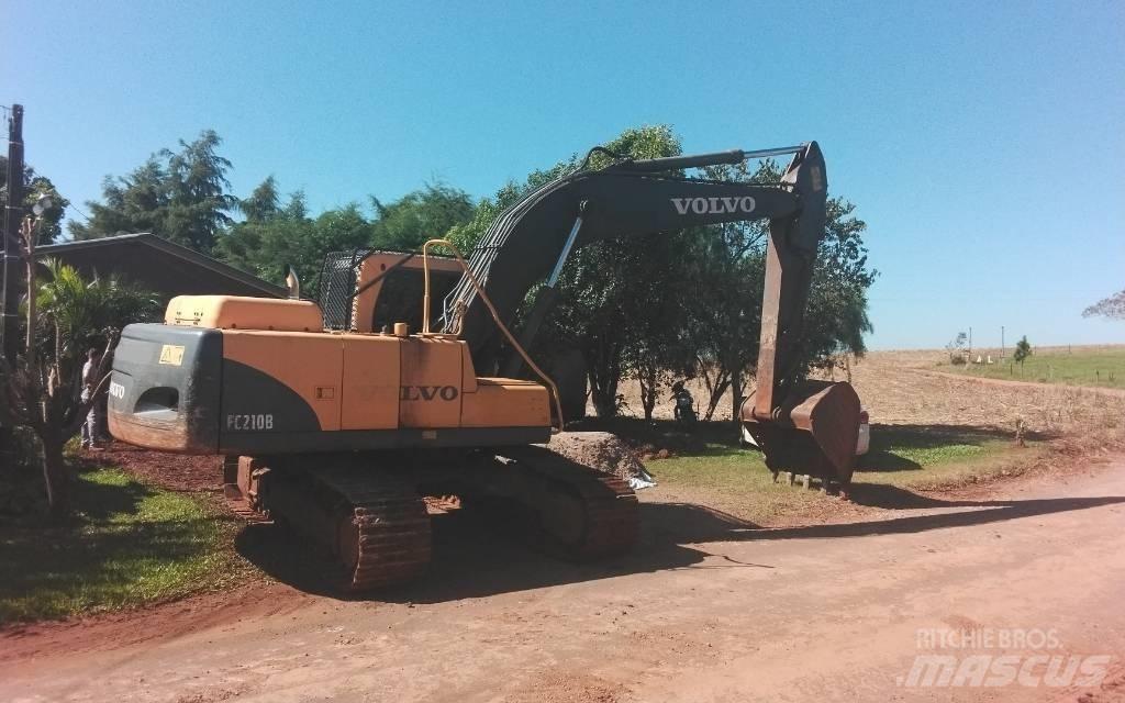 Volvo EC 210 B Гусеничні екскаватори