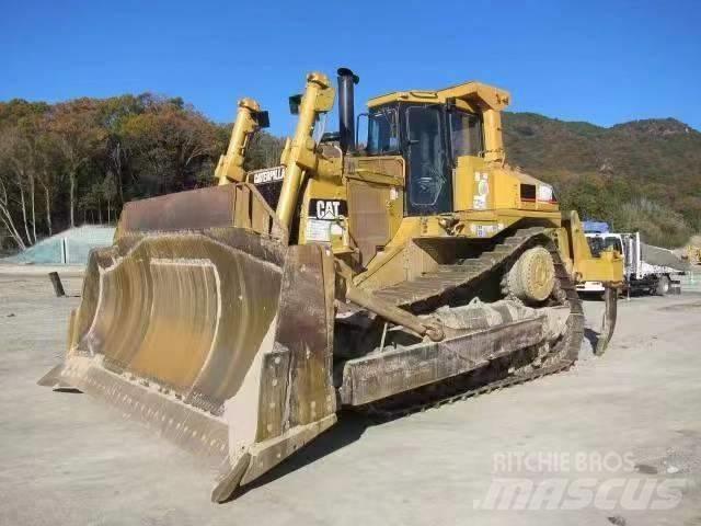 CAT D 9 R Гусеничні бульдозери
