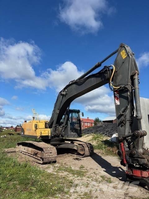 Volvo BM Ec 240 Гусеничні екскаватори