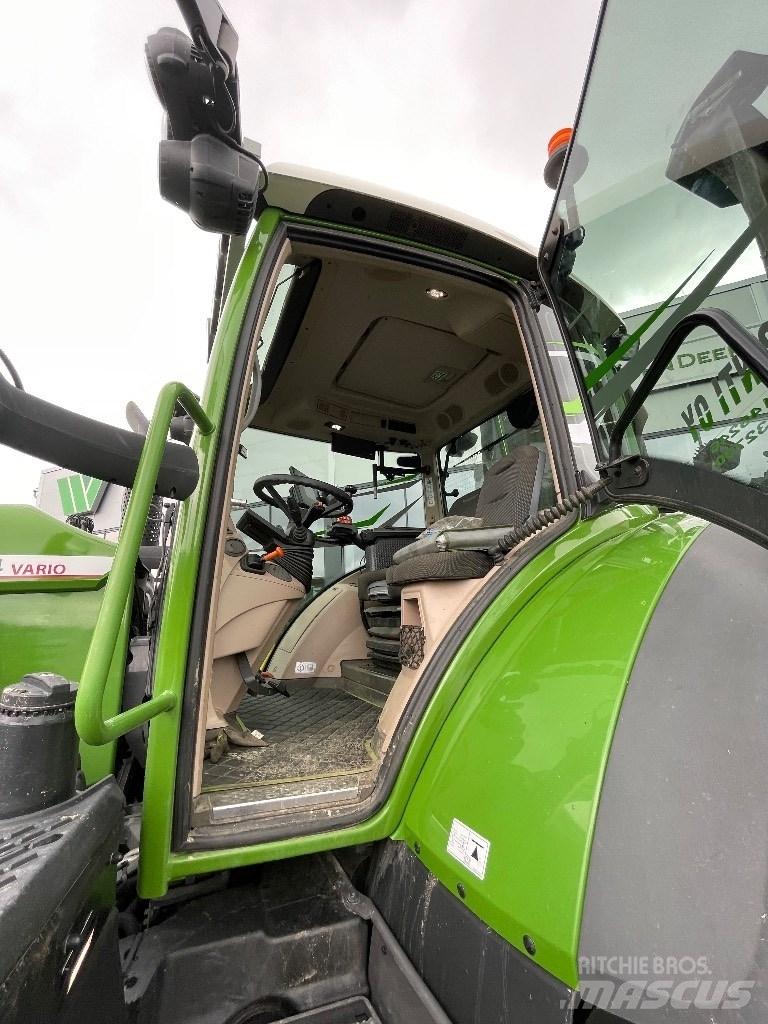 Fendt 724 Profi Plus Трактори