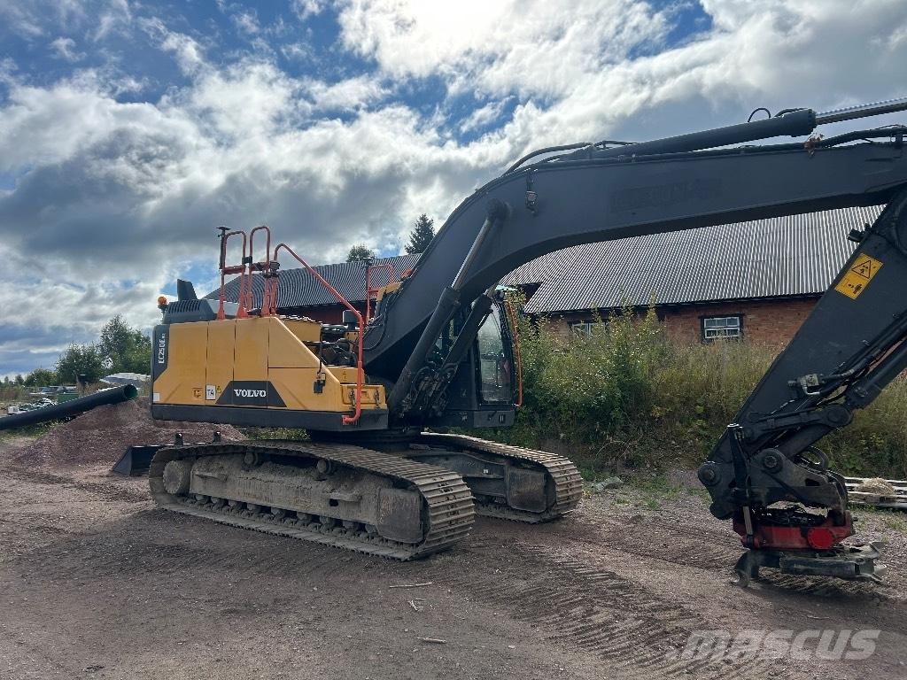 Volvo Ec250ENL Гусеничні екскаватори