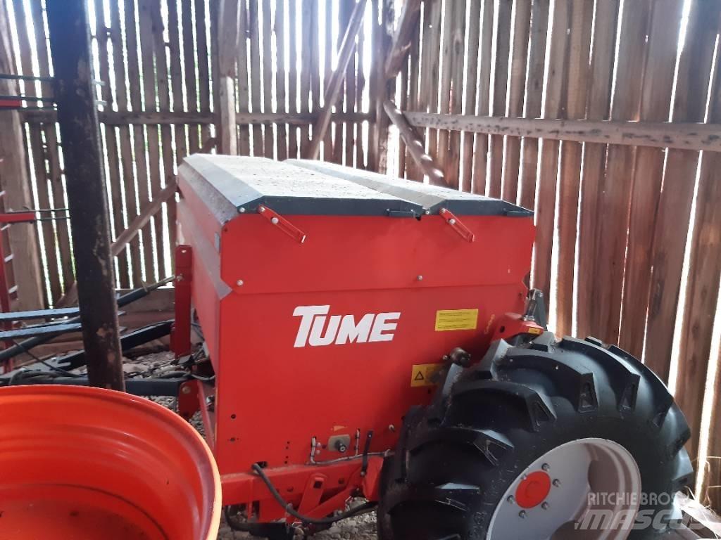 Tume HKL2500 Комбіновані сівалки