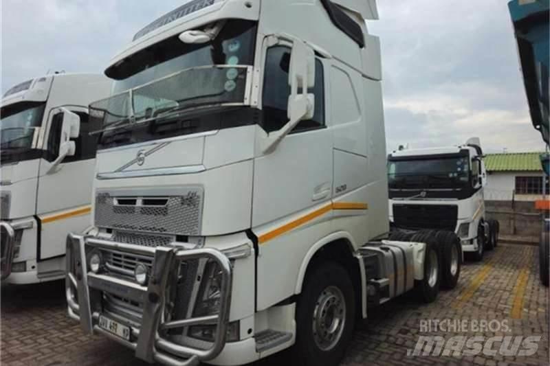 Volvo FH Вантажівки / спеціальні