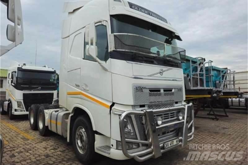 Volvo FH Вантажівки / спеціальні