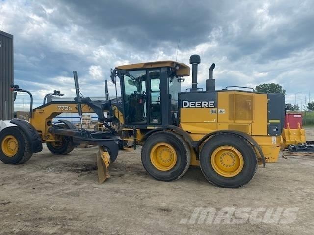 John Deere 772 G Грейдери