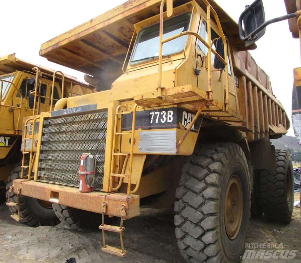 CAT 773B Зчленовані самоскиди