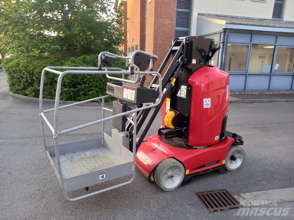 Manitou 100 VJR Вертикальні щоглові підйомники