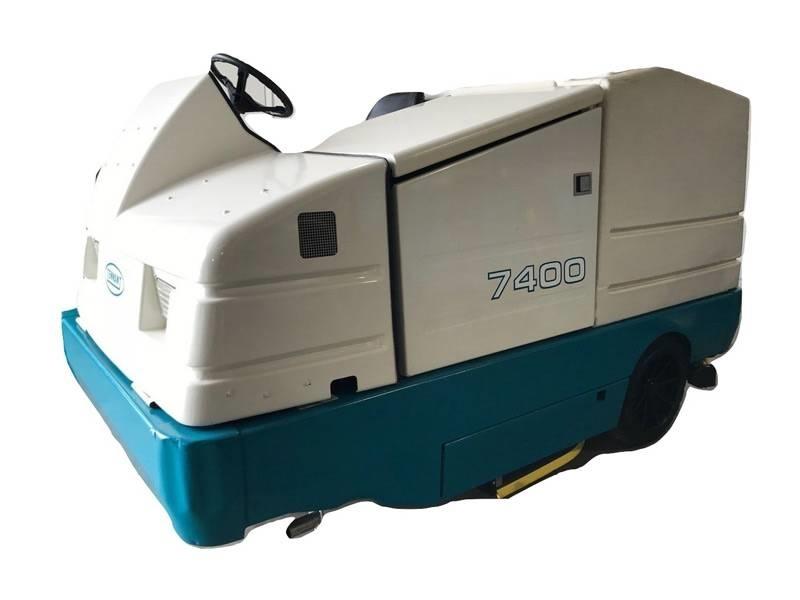 Tennant 7400 GAZ Підмітальні машини