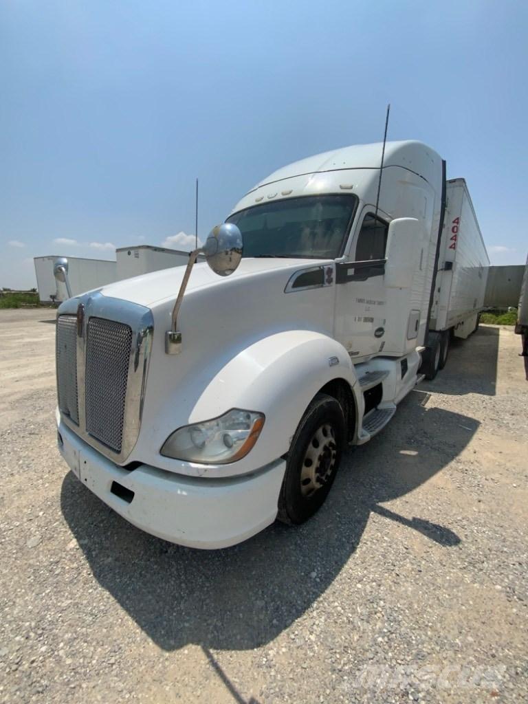 Kenworth T 680 Тягачі