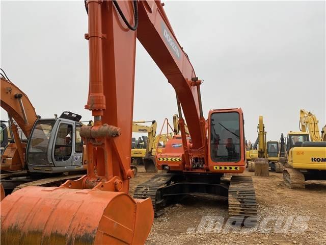 Doosan DH220LC-7 Гусеничні екскаватори