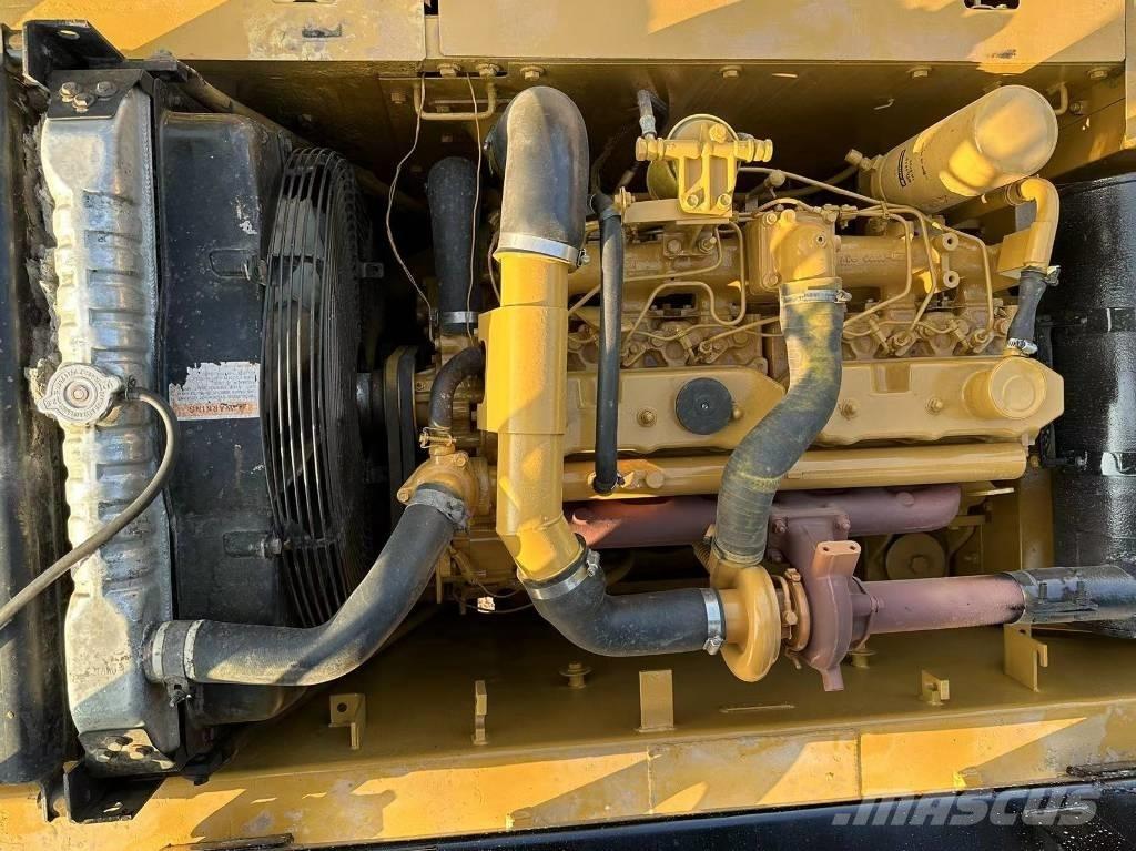 CAT 320B Гусеничні екскаватори
