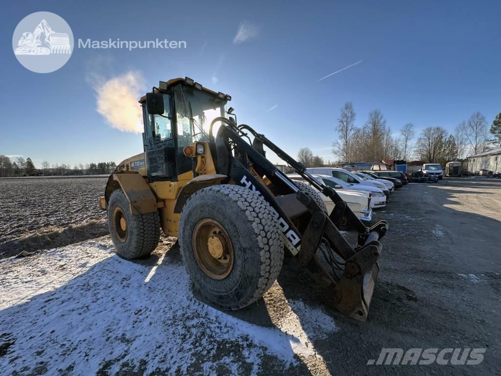Hyundai HL 730 TM-7 Фронтальні навантажувачі