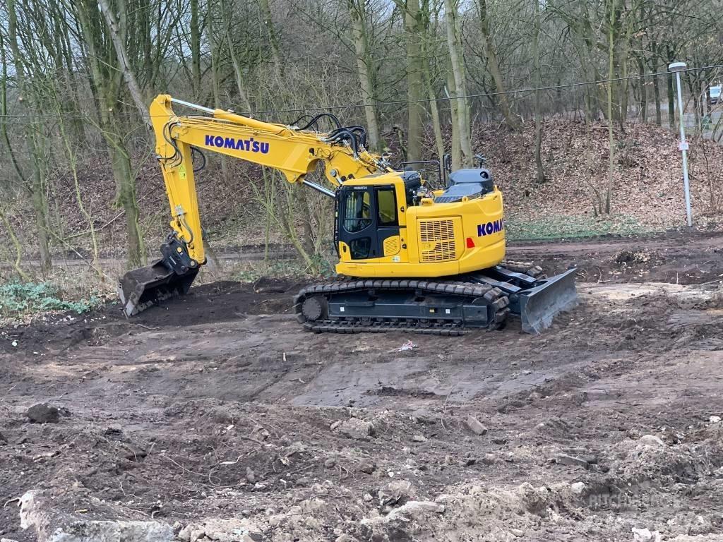 Komatsu PC228USLC-11 Гусеничні екскаватори
