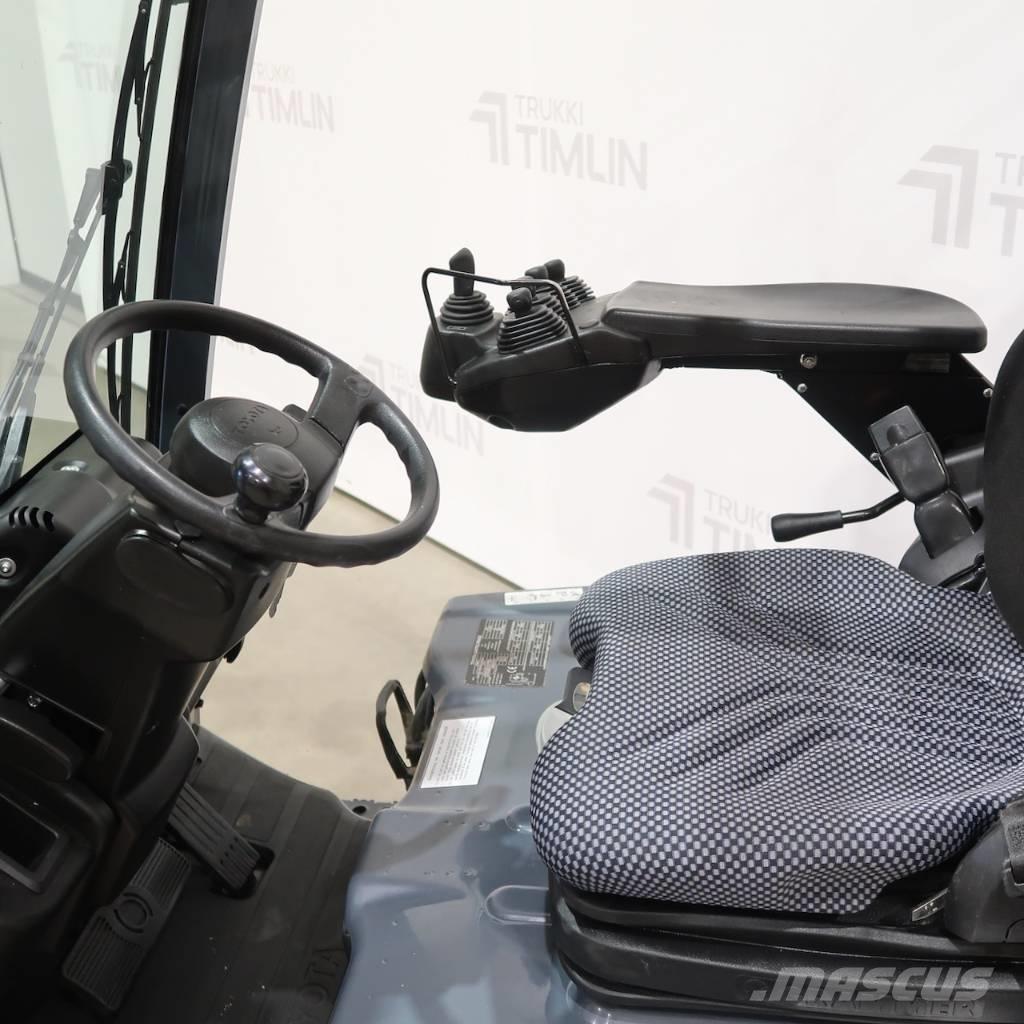 Toyota 8FBM20T Електронавантажувачі