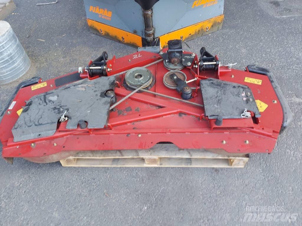 Toro 360 Підсобні машини