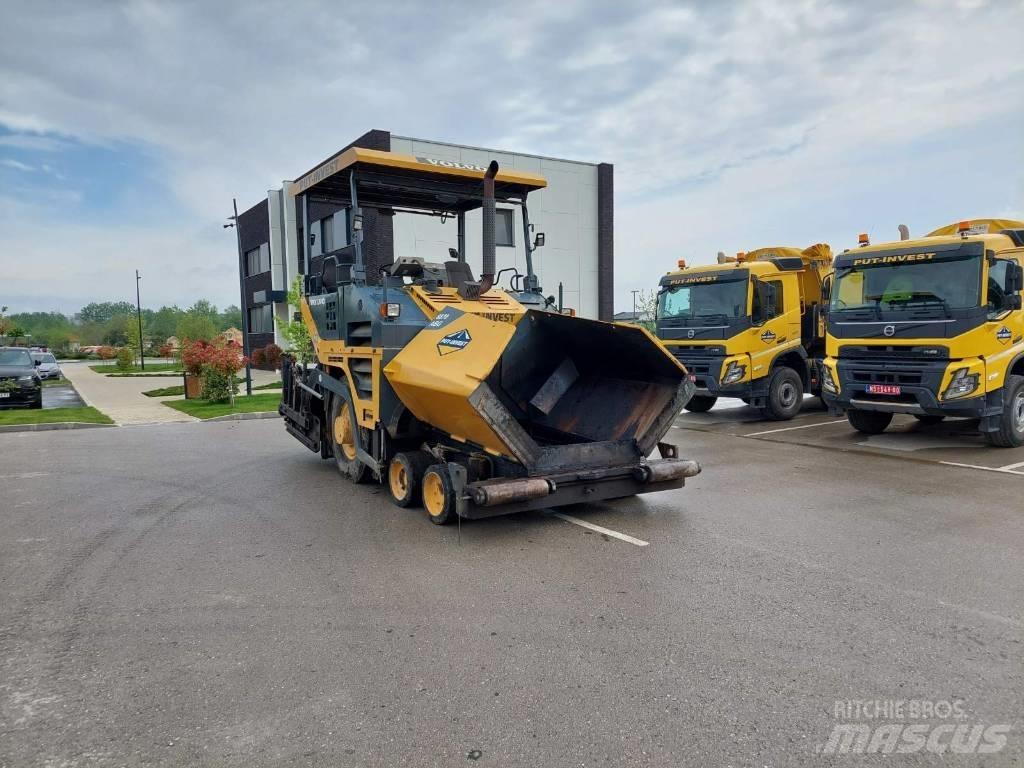 Volvo ABG 6870 Асфальтовкладачі