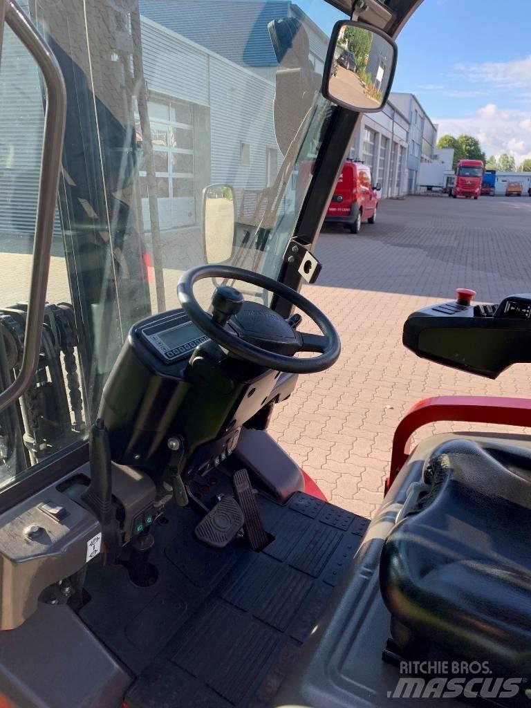 Manitou ME425C Електронавантажувачі