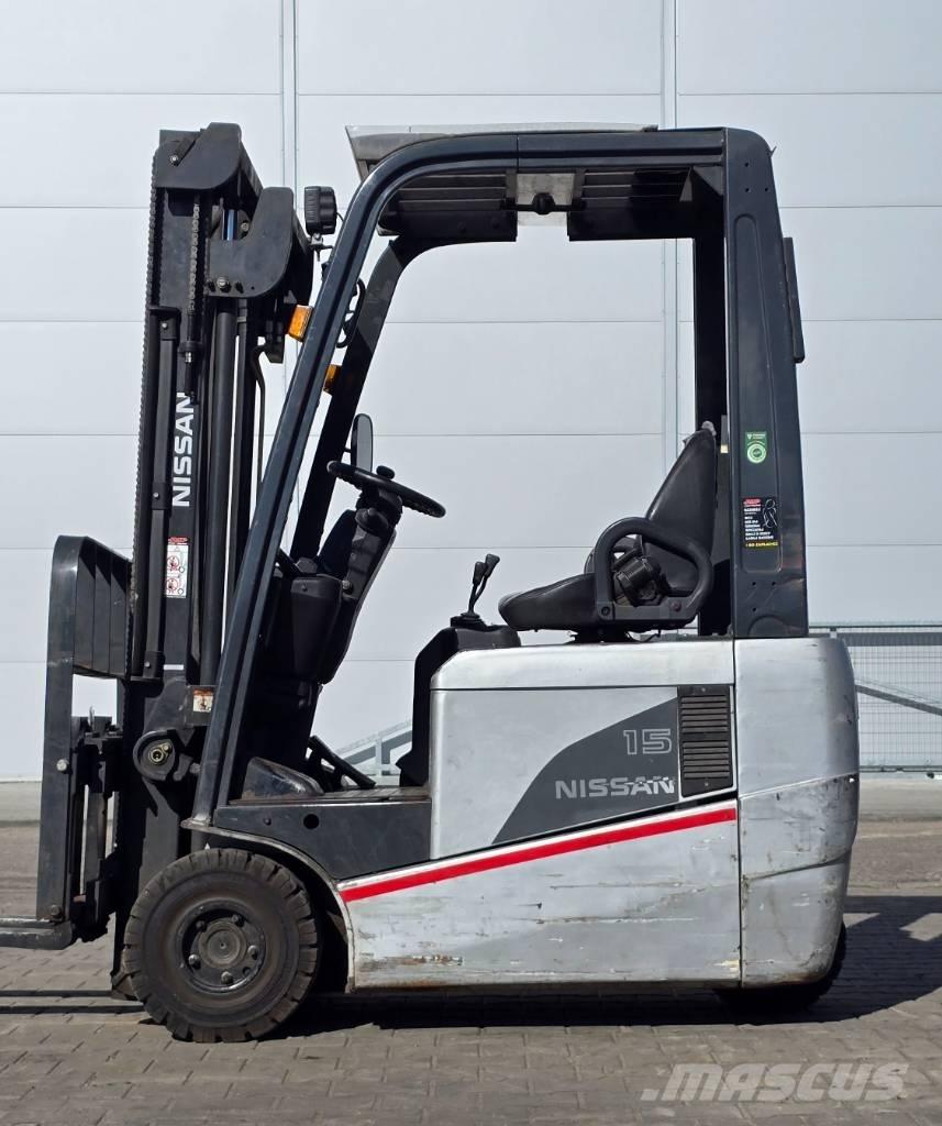Nissan 1N1L 15Q Електронавантажувачі