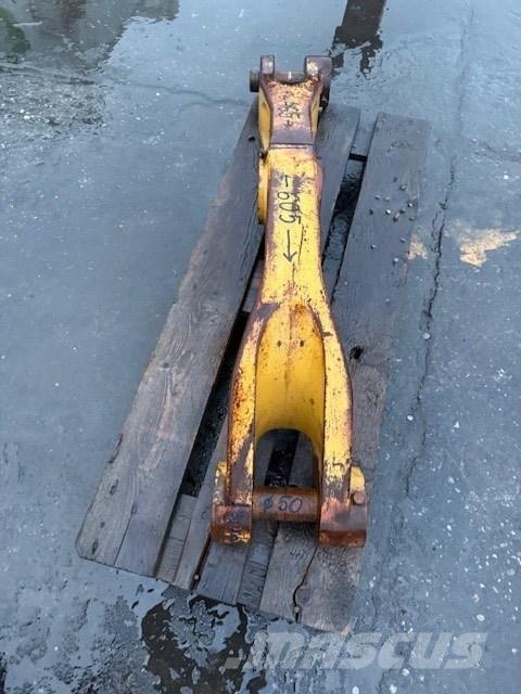 CAT 908 BUCKET LINK Ковші