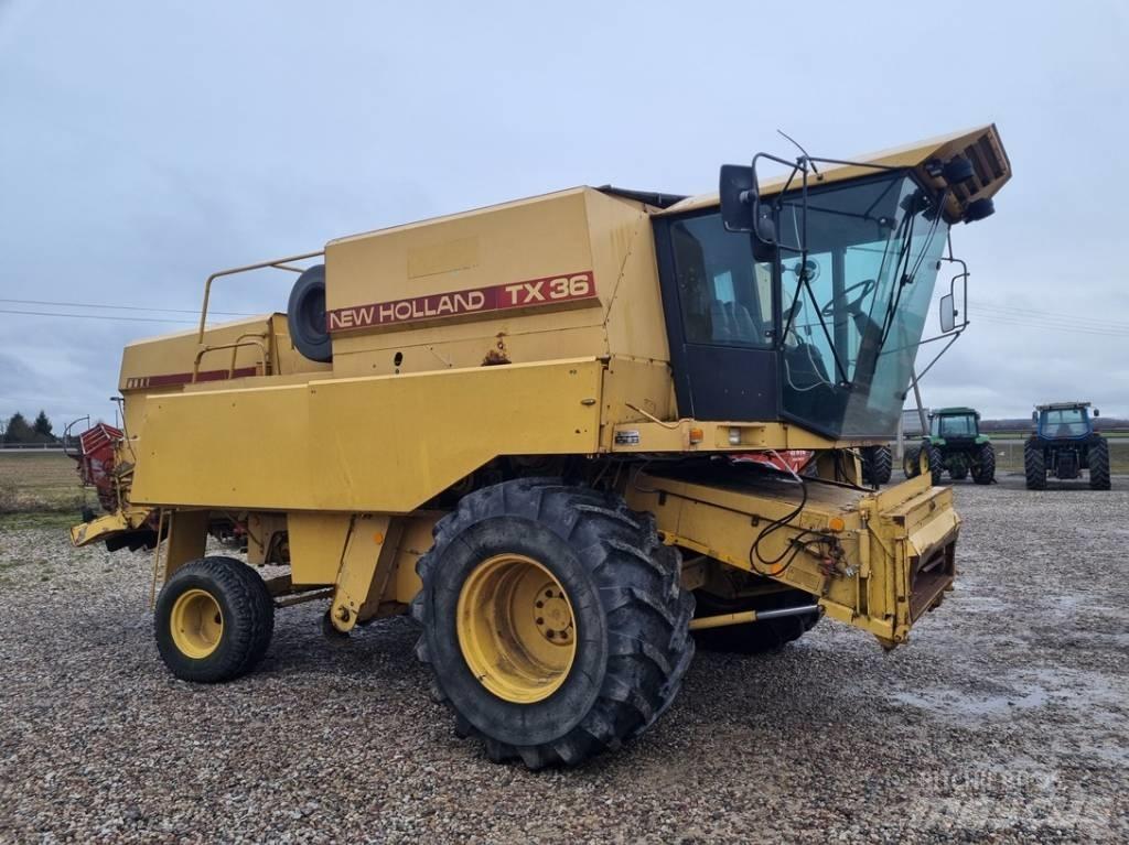New Holland TX 36 Зернозбиральні комбайни