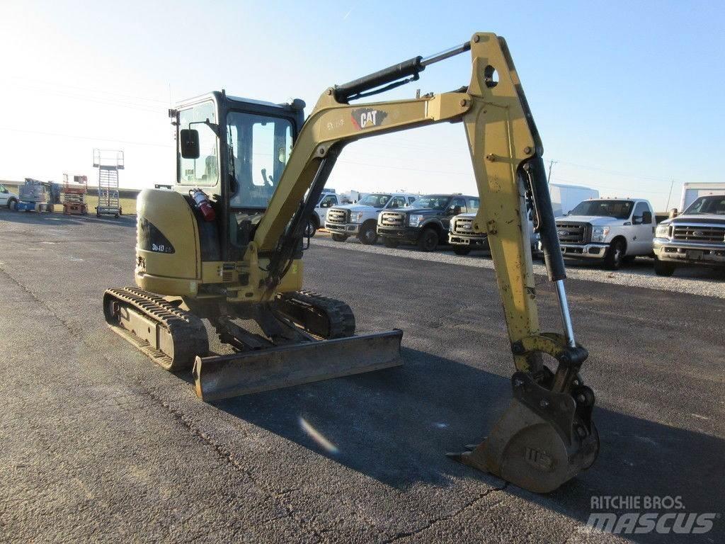 CAT 304D Гусеничні екскаватори