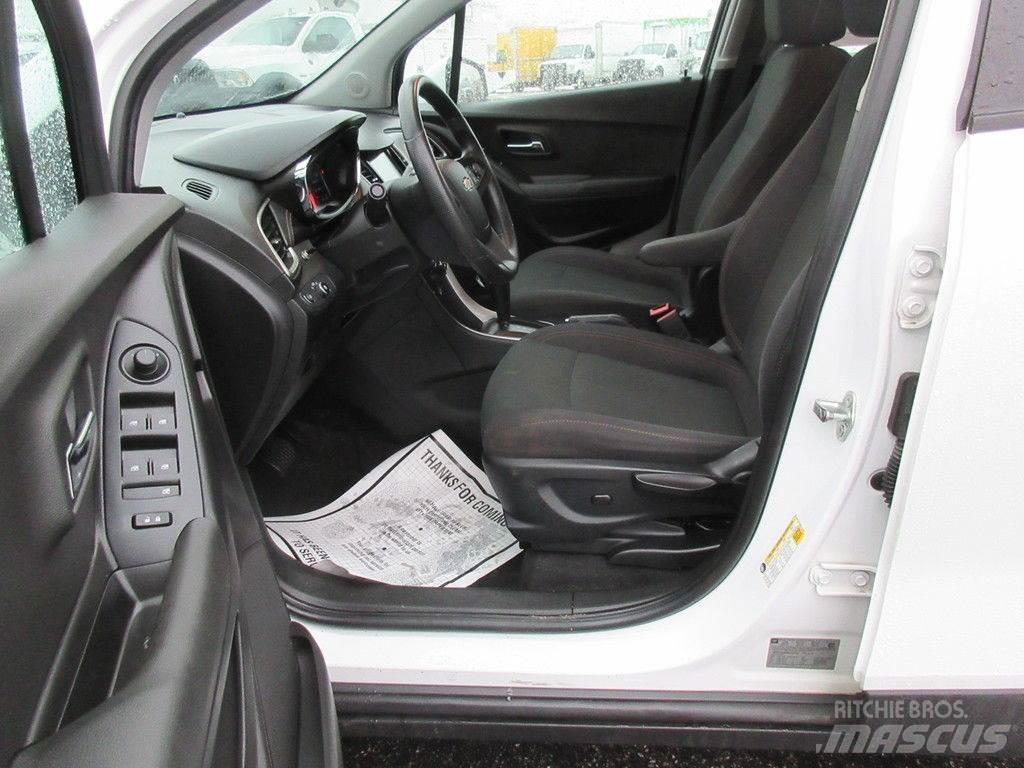 Chevrolet Trax Автомобілі