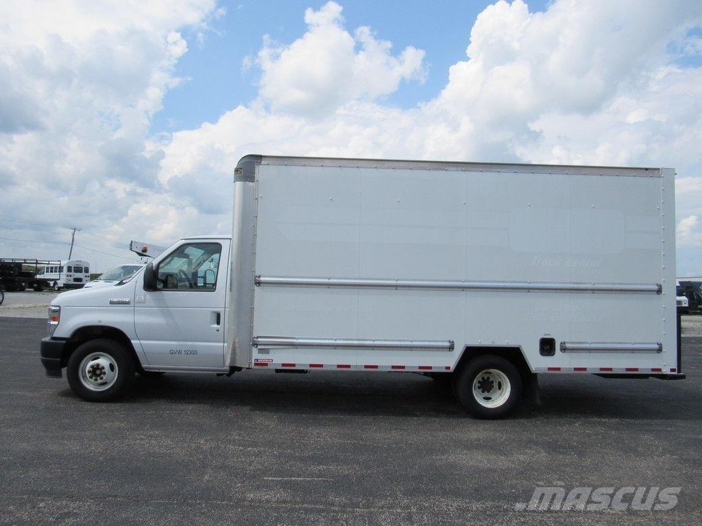 Ford E-350 Фургони