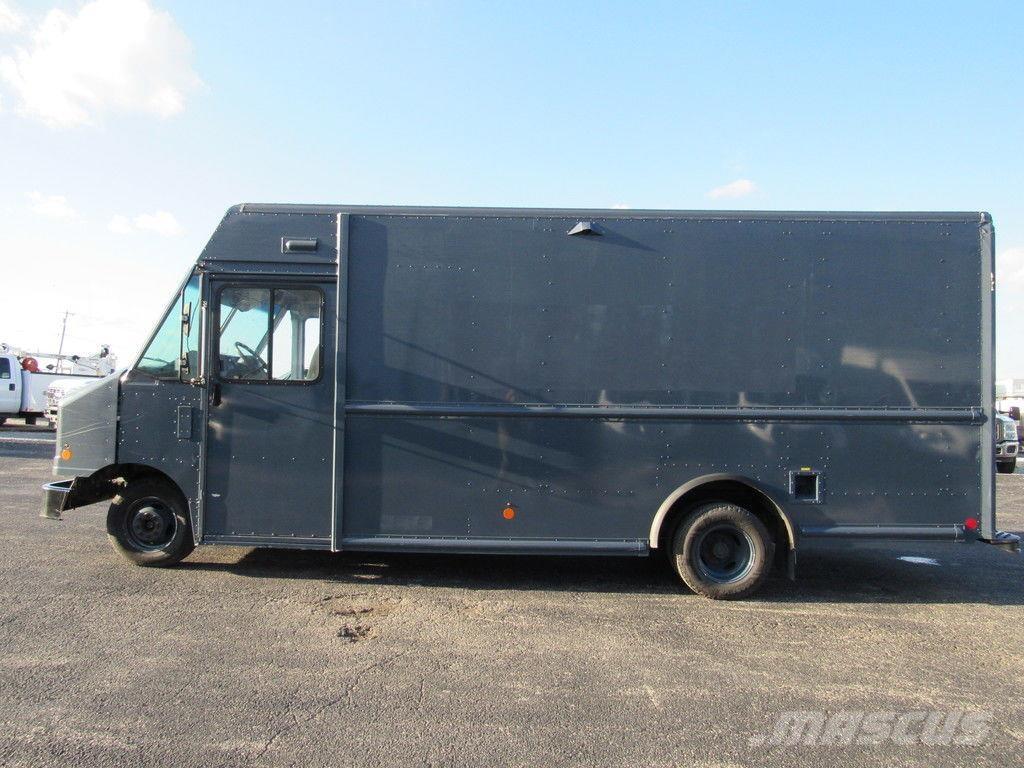 Ford E-450 Фургони