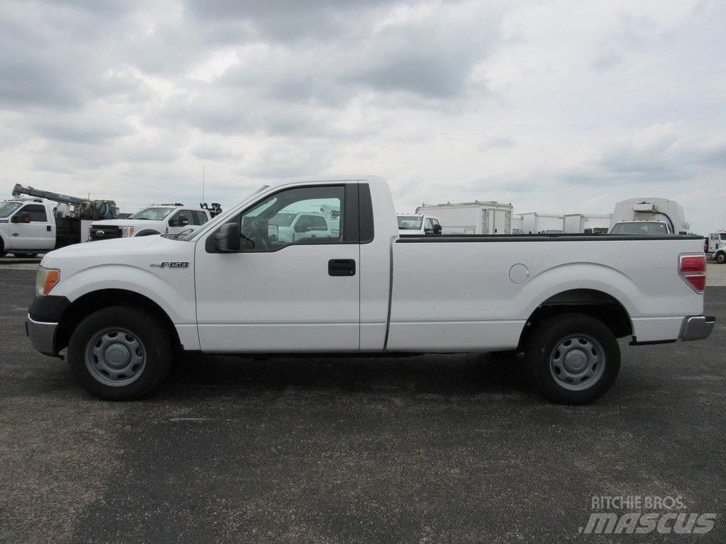 Ford F-150 Пікапи / Бічне розвантаження