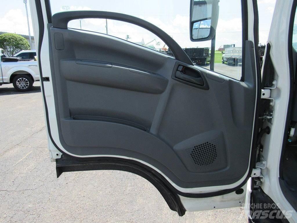 Isuzu NPR HD Фургони