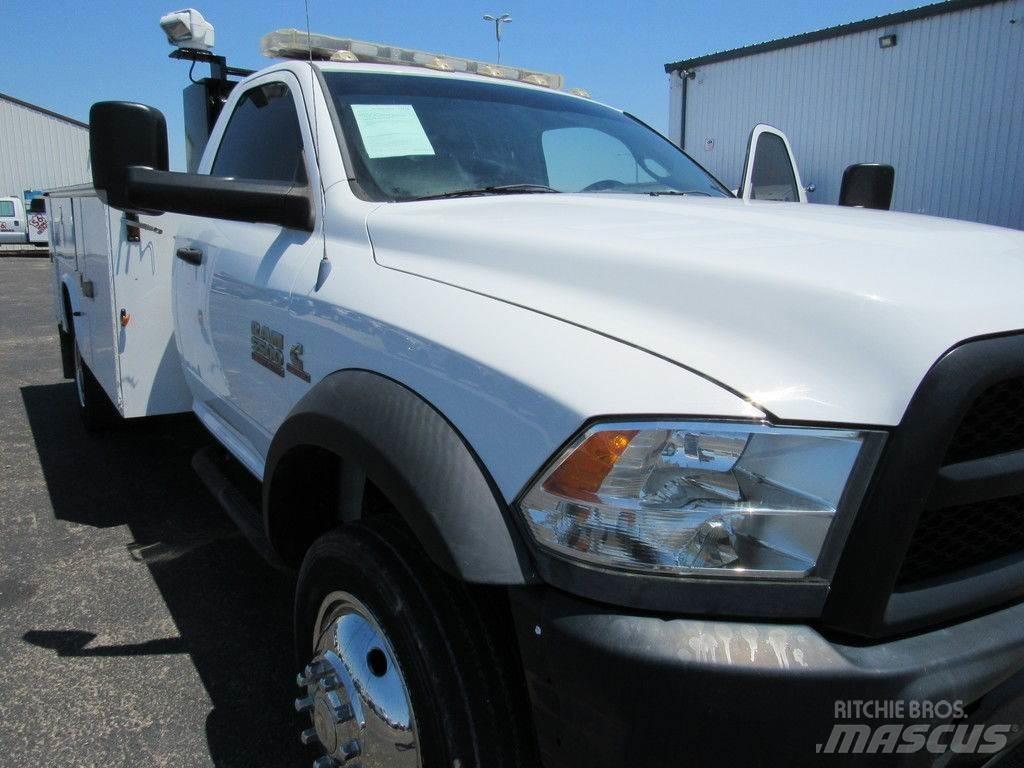 RAM 5500 Евакуатори