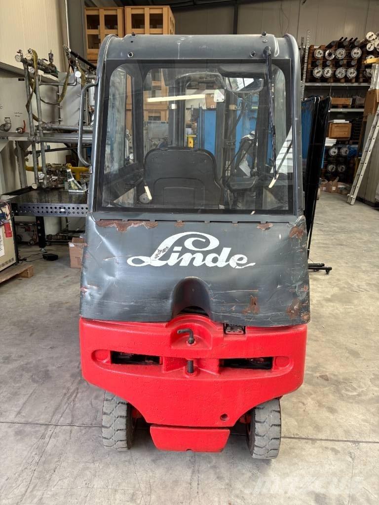 Linde E 20 P-02 Електронавантажувачі