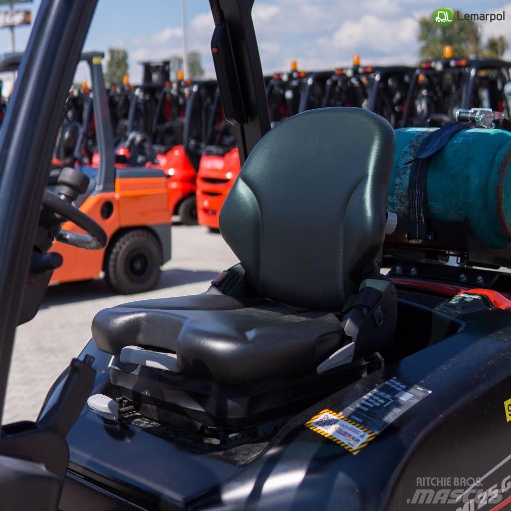 Manitou MI 25 G Газові навантажувачі
