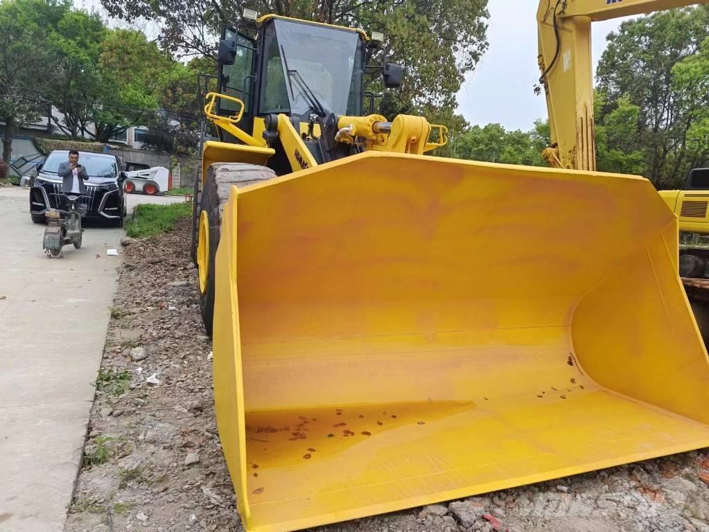 Komatsu WA 470-6 Фронтальні навантажувачі