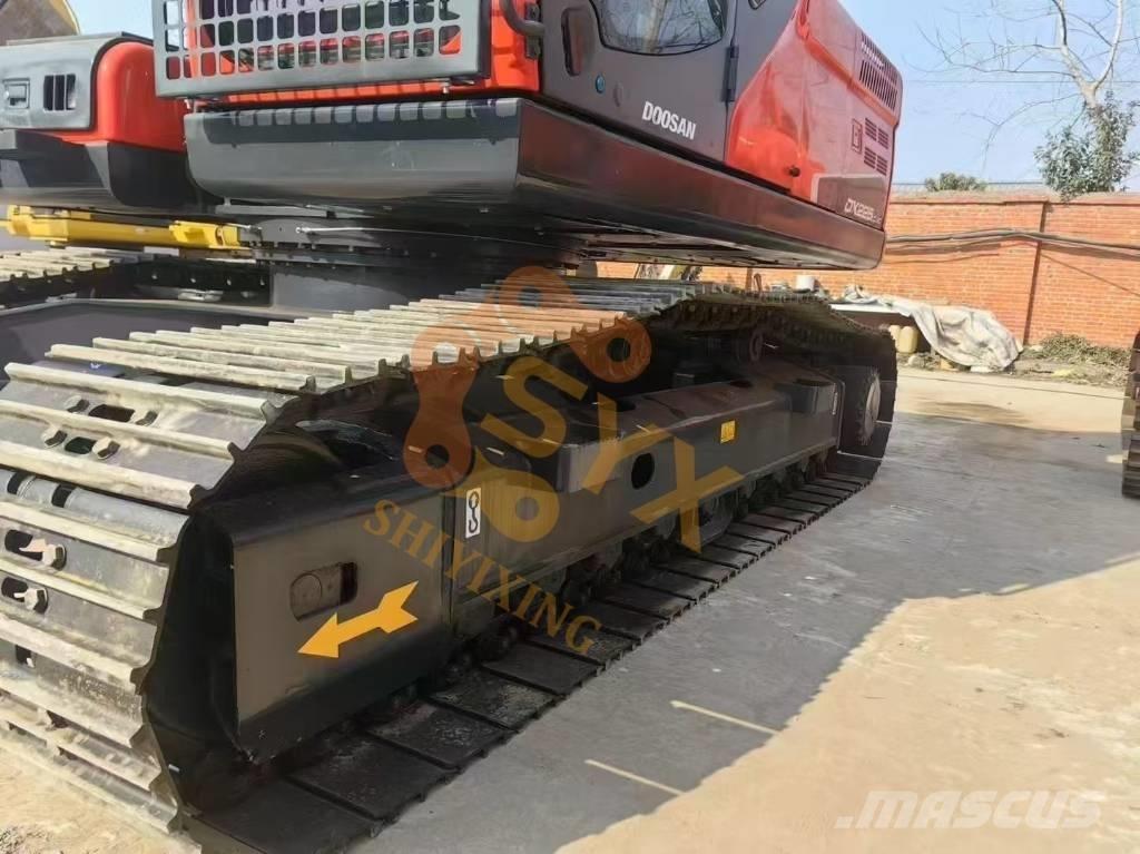 Doosan DX 225 LC Екскаватори з великим вилітом
