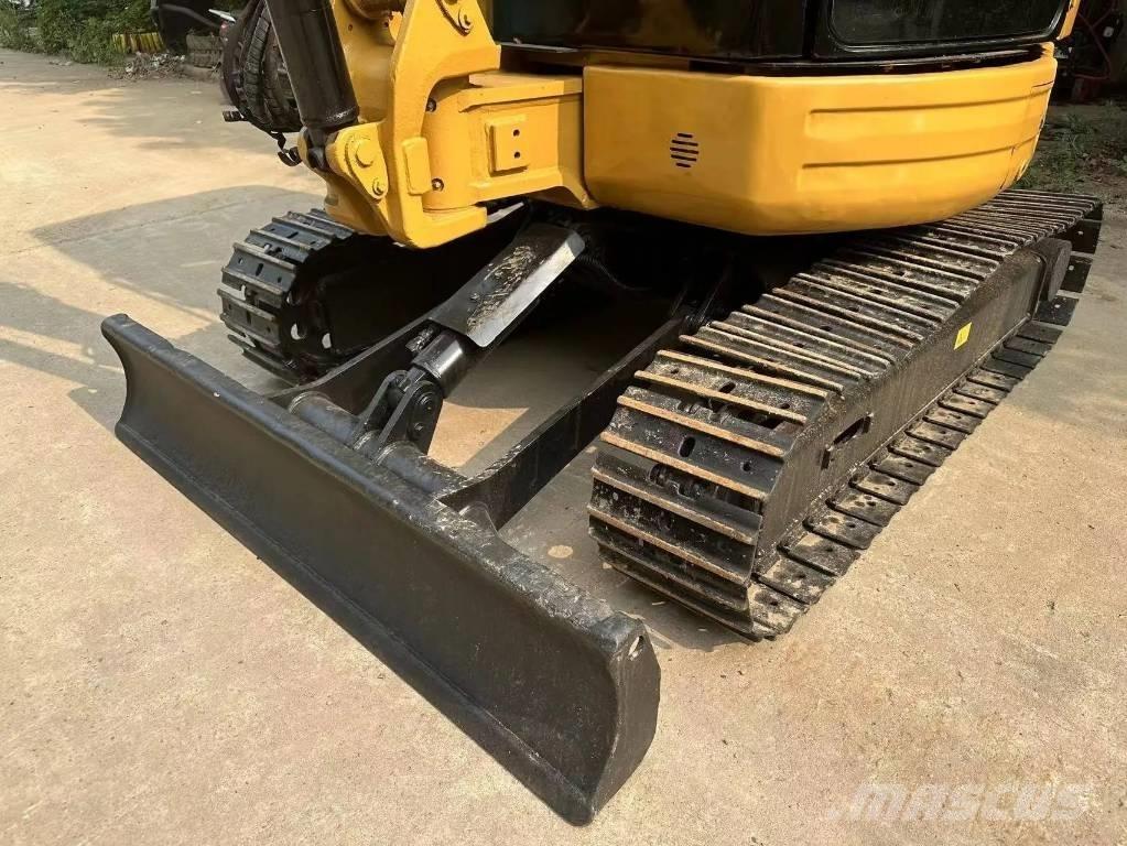 CAT 303 CR Міні-екскаватори < 7т