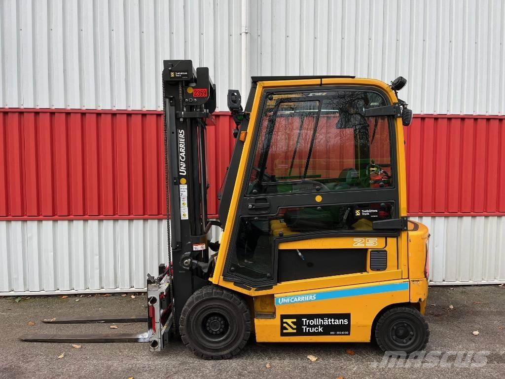 UniCarriers 1Q2L25Q Електронавантажувачі