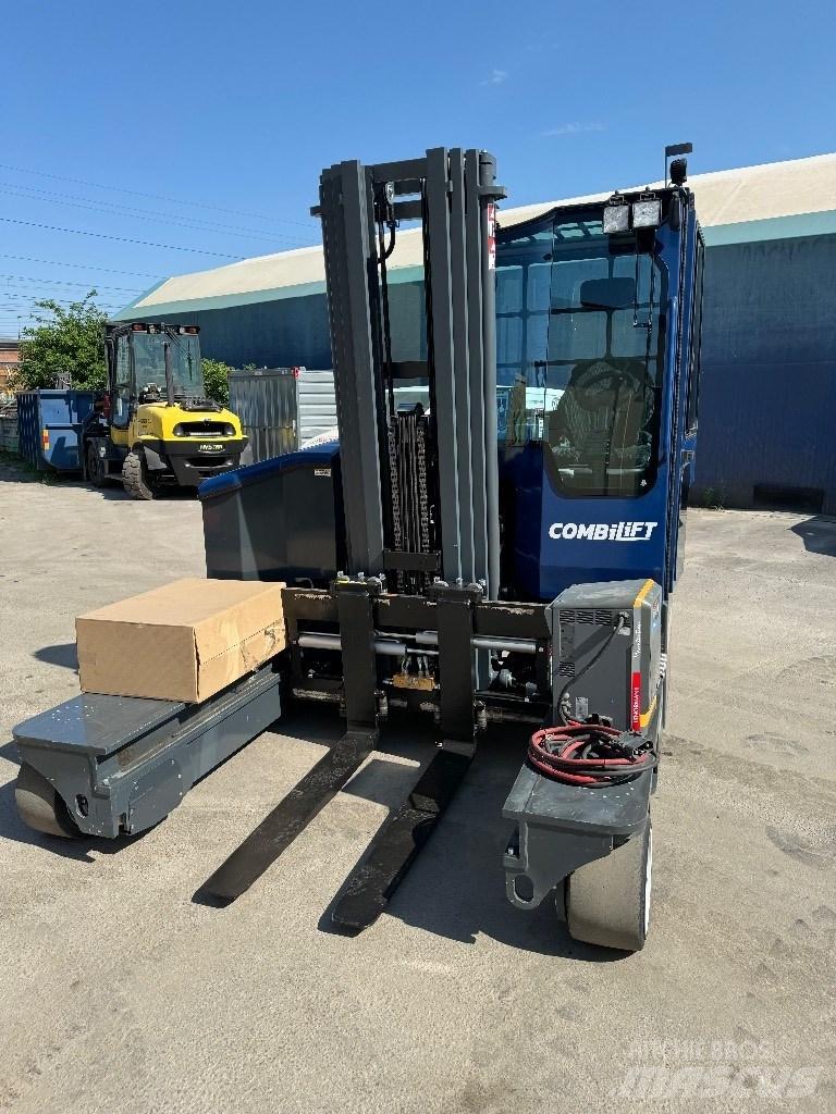 Combilift C4000ET Чотириходові річ-траки